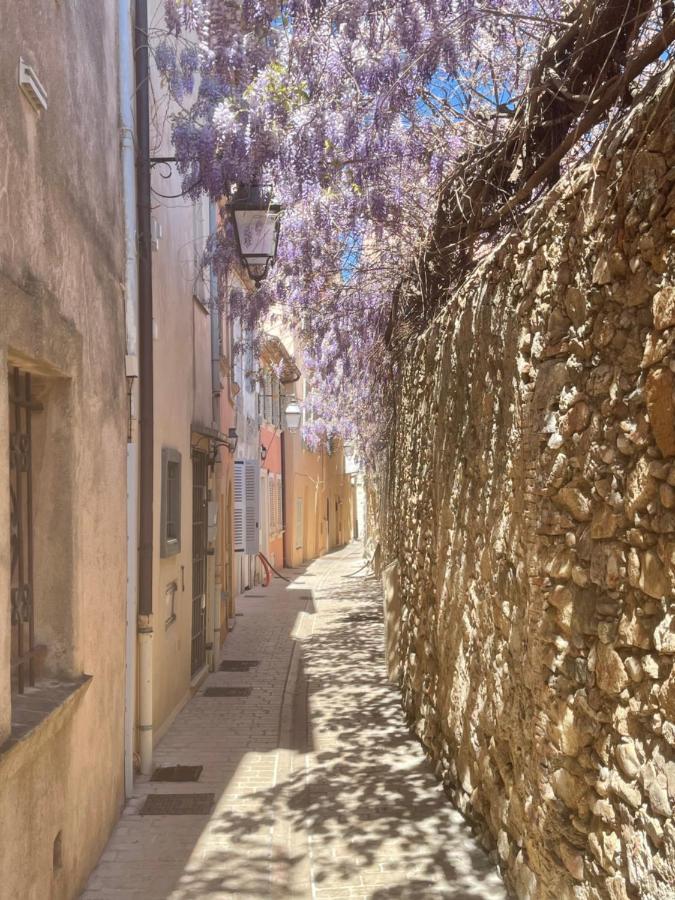 Grand Studio Neuf A 50 M Du Port Saint-Tropez Exterior photo